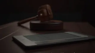 Gleiche Haftdauer bei Brandstiftung und Online-Aufruf: Justizdebatte in Großbritannien